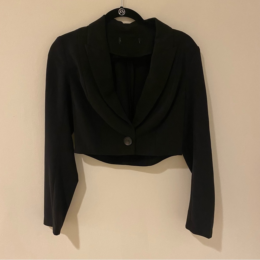 Cropped blazer size S